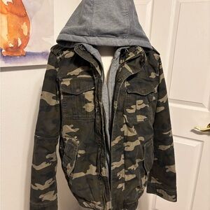 Levi's Men's Green Camouflage Field Jacket